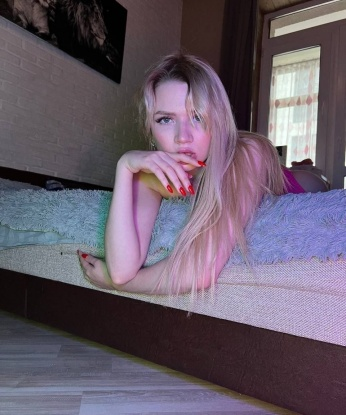💋
У меня есть множество возможностей, чтобы побаловать тебя: классика, оральный секс, возможен анал, ролевые игры и многое другое. Ты просто не сможешь устоять! 💦
Я обладаю опытом и знаю, как доставить наслаждение своему партнеру. Моя улыбка и ласковые прикосновения покорят тебя с первого взгляда. 😍
Мы проведем незабываемое время вместе, которое ты будешь вспоминать с улыбкой на губах. ✨
Отличные отзывы подтверждают мою профессиональность и незабываемое обслуживание. 😉
Встречи проходят только в Москве. Позвони мне и воплотим твои самые скрытые фантазии в реальность! 📞💫
#индивидуалка #Москва #опытная #развратная #услуги Руслана